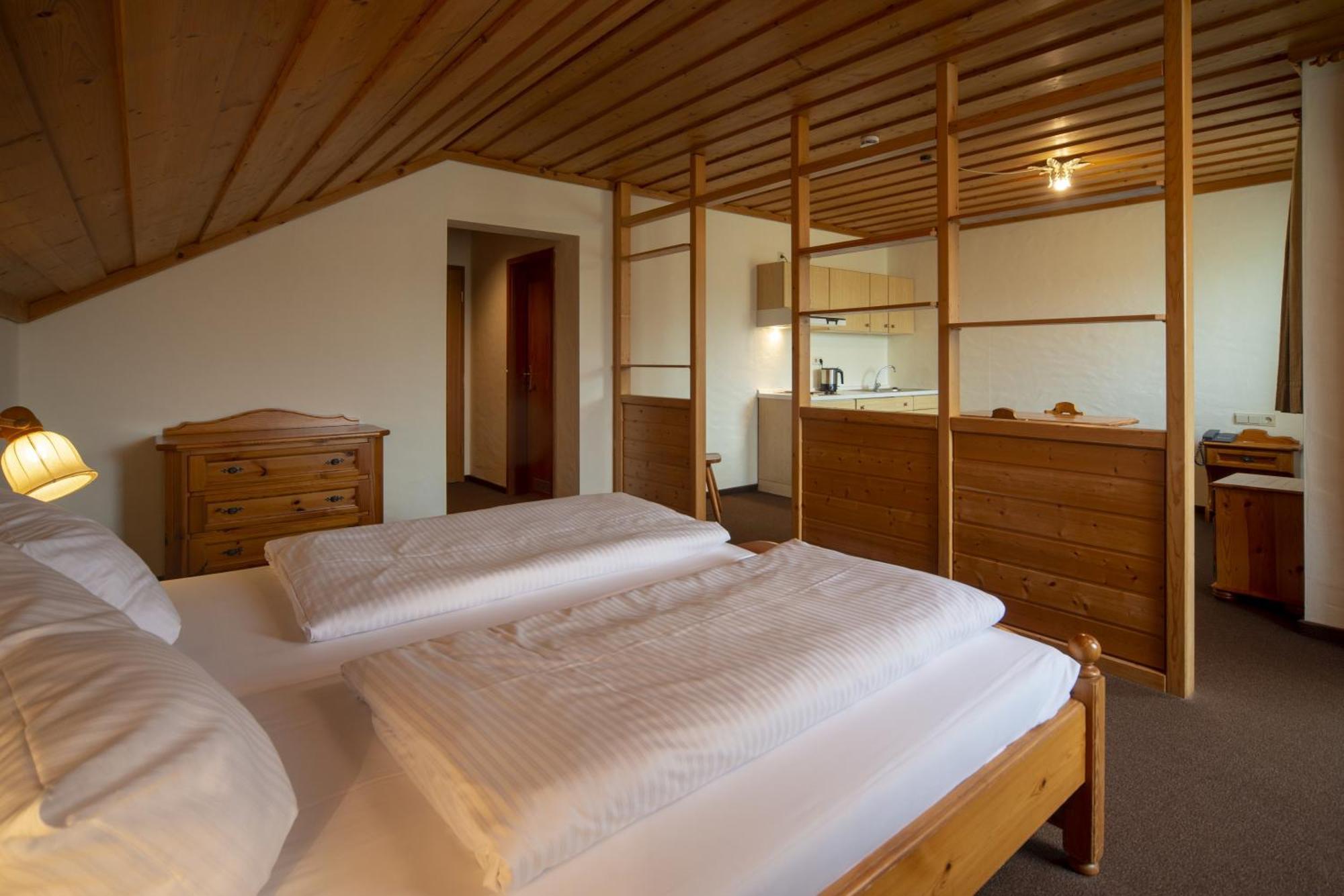 Seehotel Weissensee 2* Füssen